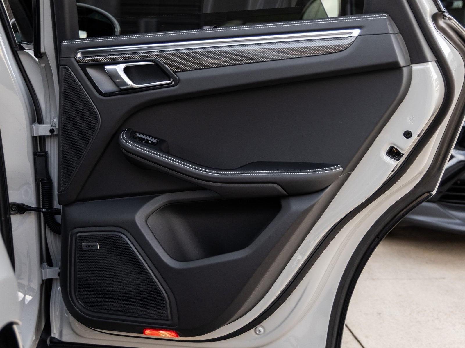 2026 Porsche Macan Macan GTS