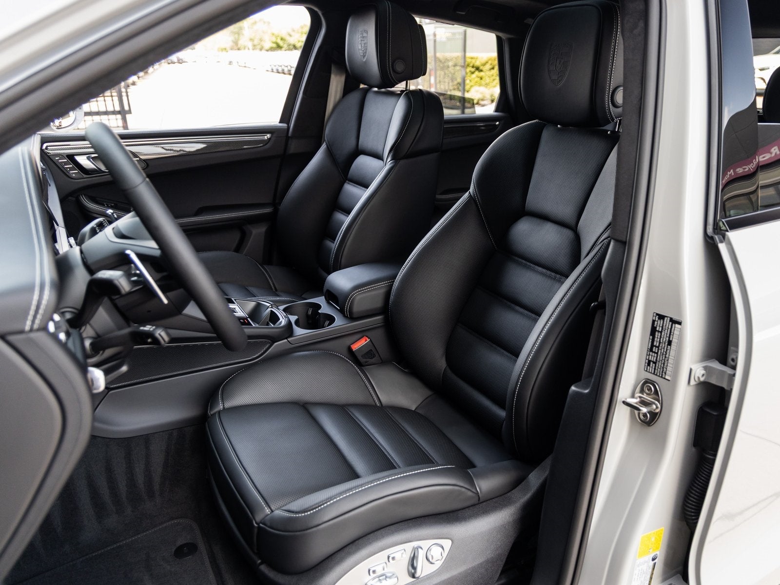 2026 Porsche Macan Macan GTS