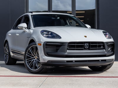 2026 Porsche Macan Macan GTS