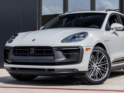 2026 Porsche Macan Macan GTS