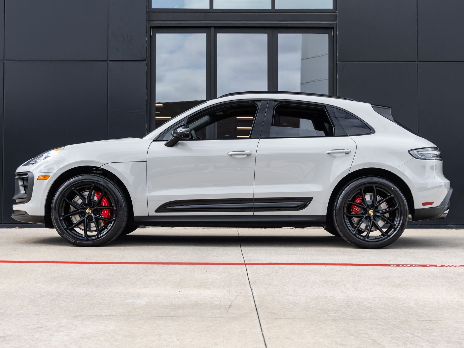 2026 Porsche Macan GTS