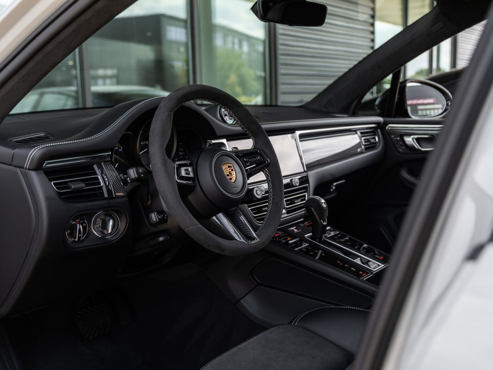 2026 Porsche Macan GTS