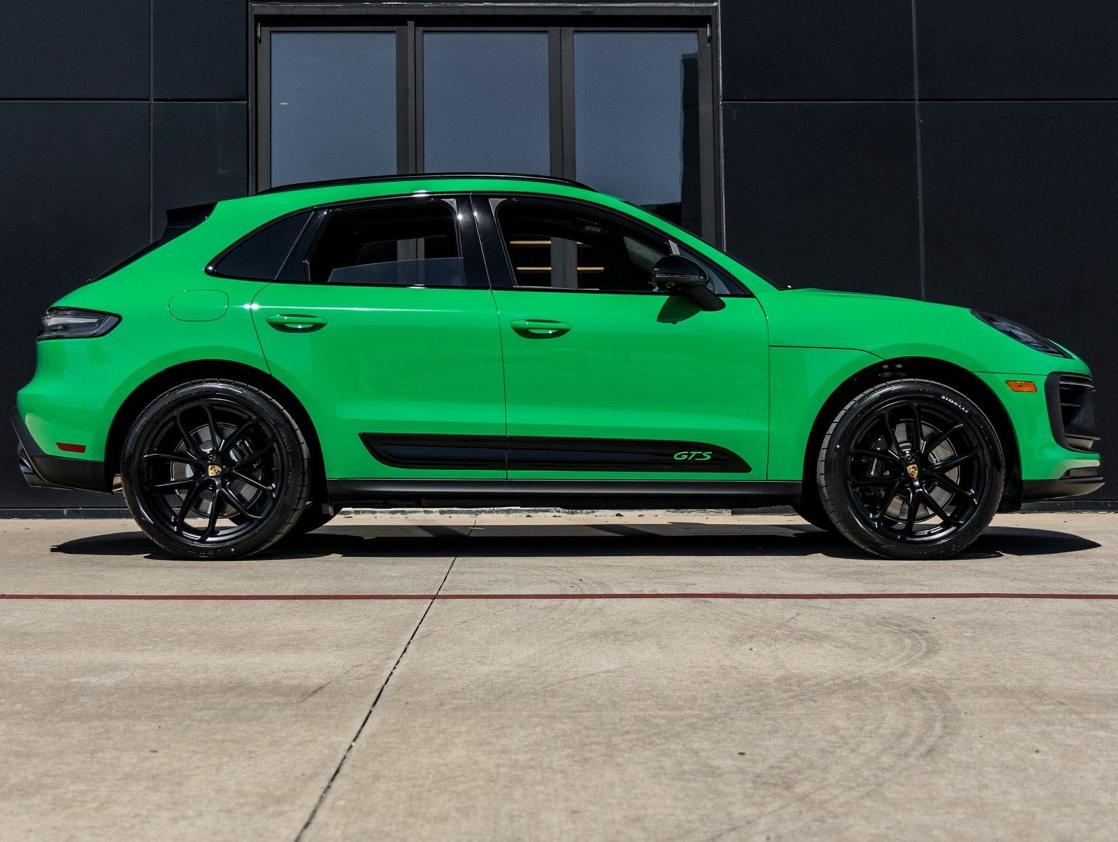 2026 Porsche Macan Macan GTS