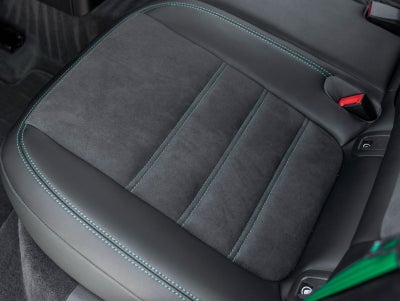 2026 Porsche Macan Macan GTS