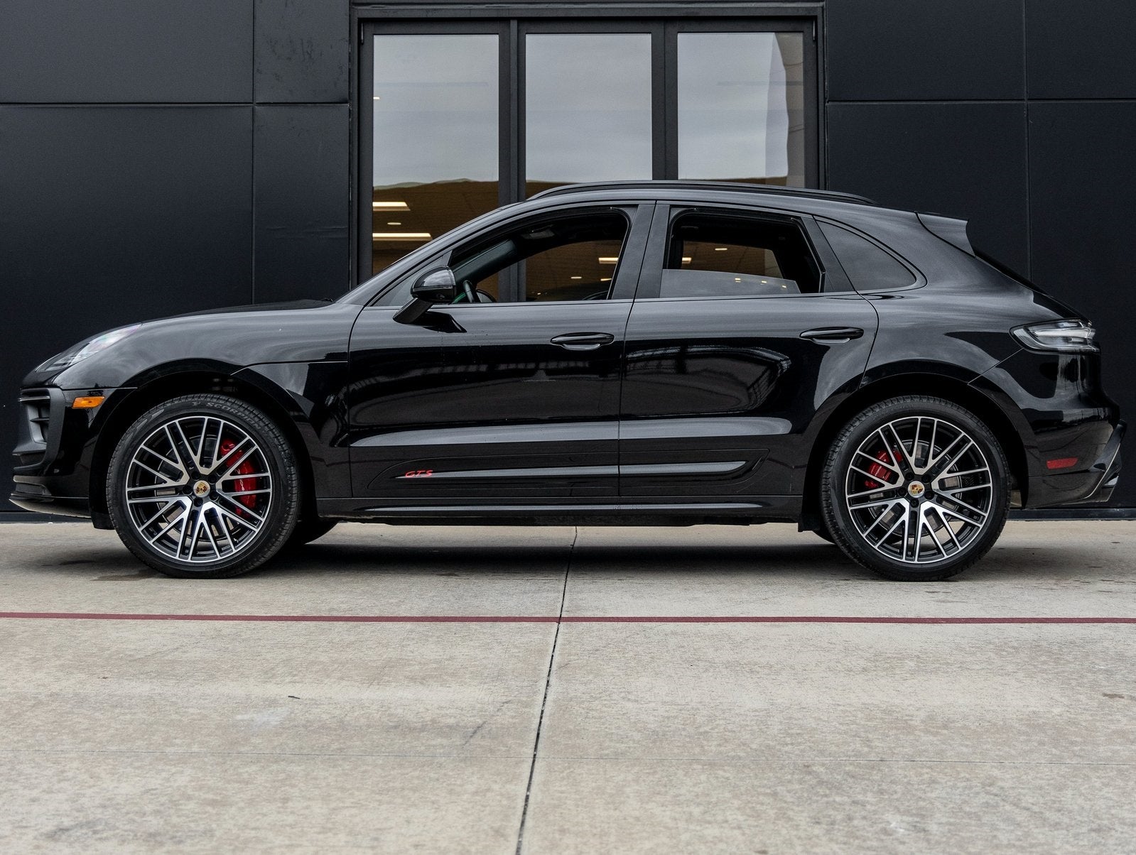 2023 Porsche Macan GTS