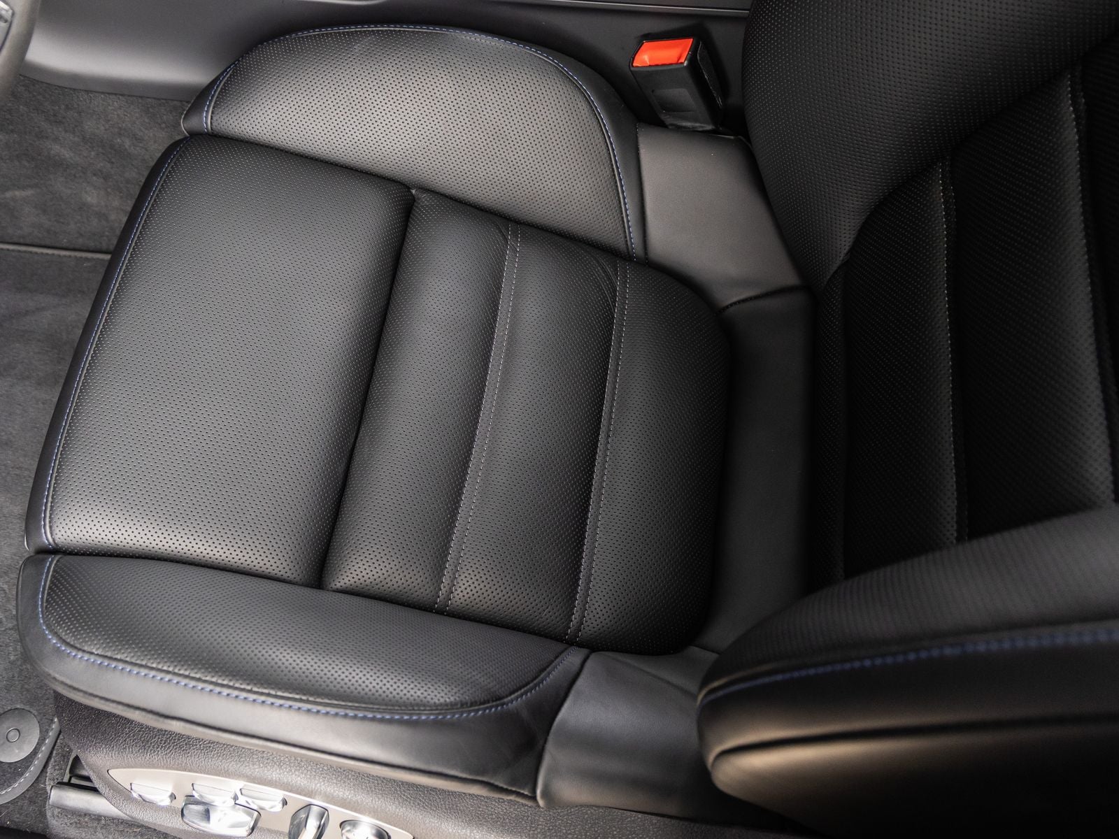 2026 Porsche Macan GTS