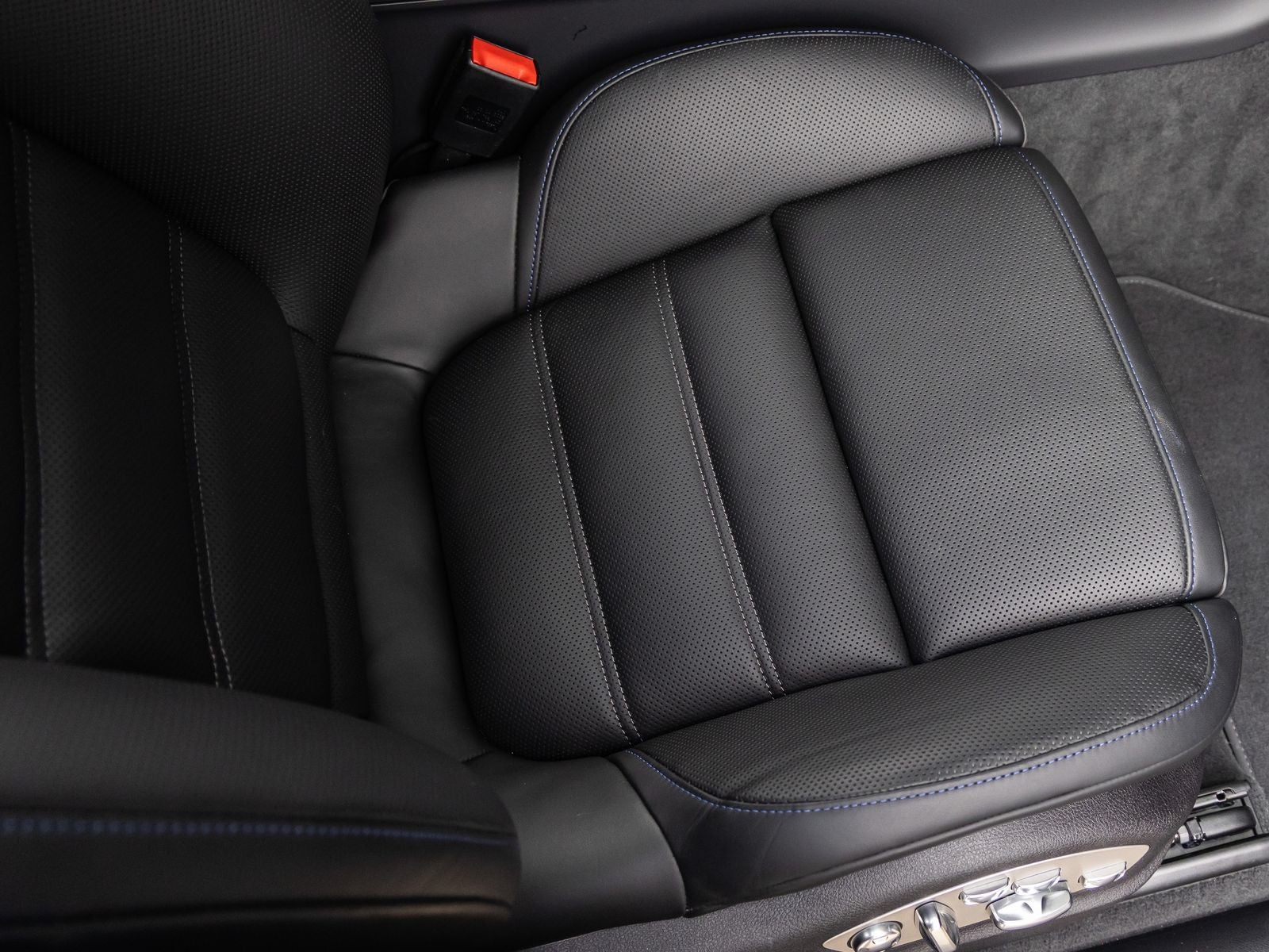 2026 Porsche Macan GTS