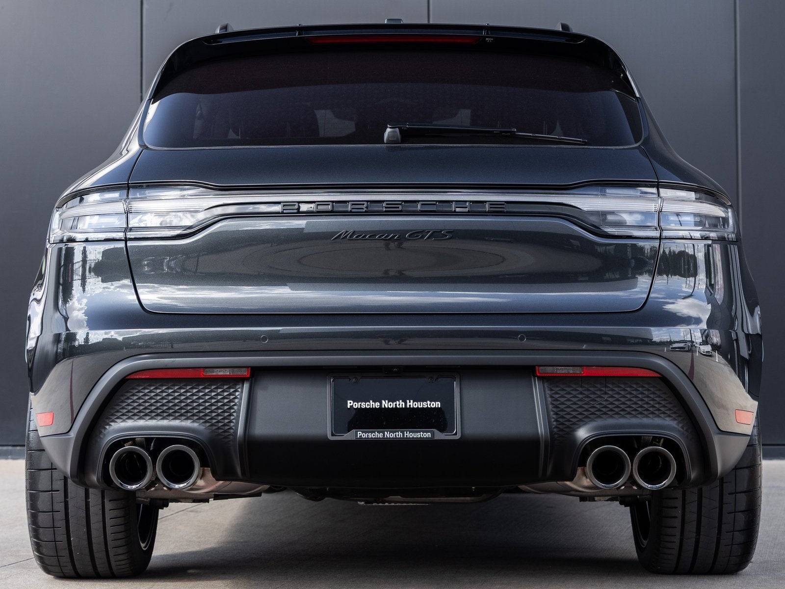 2026 Porsche Macan Macan GTS