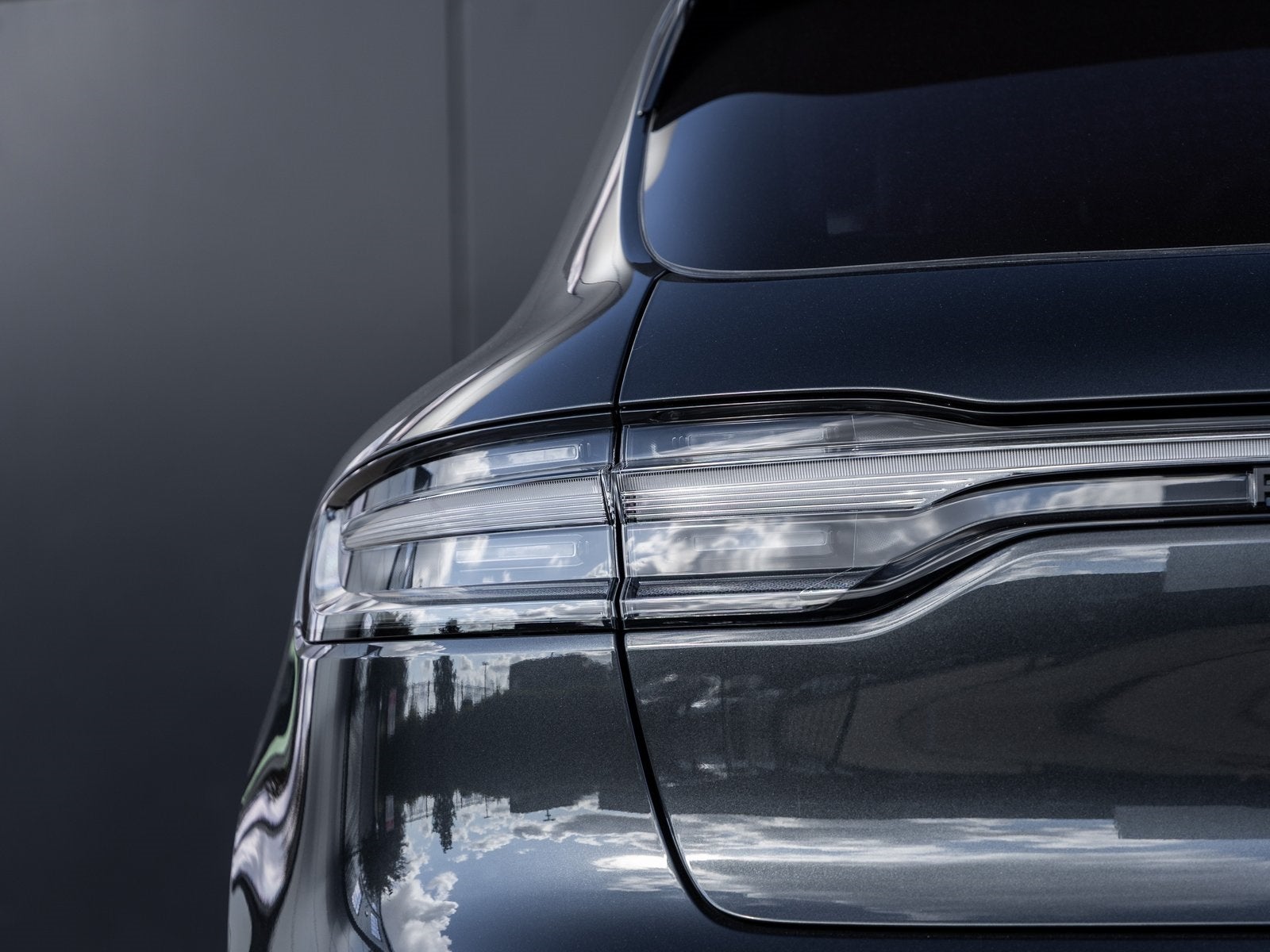 2026 Porsche Macan Macan GTS