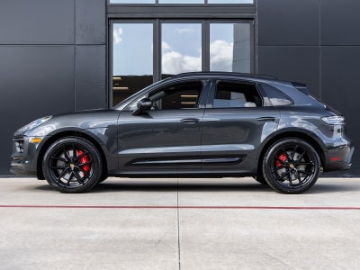 2026 Porsche Macan Macan GTS