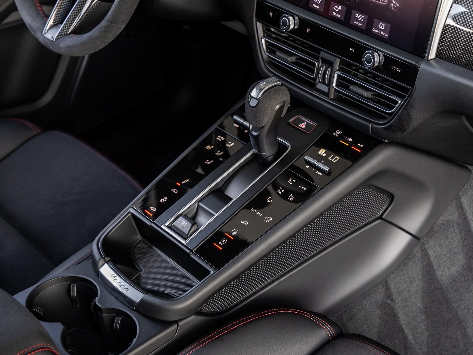 2026 Porsche Macan Macan GTS