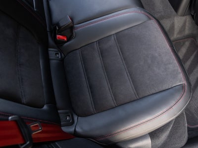 2026 Porsche Macan Macan GTS