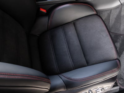 2026 Porsche Macan Macan GTS