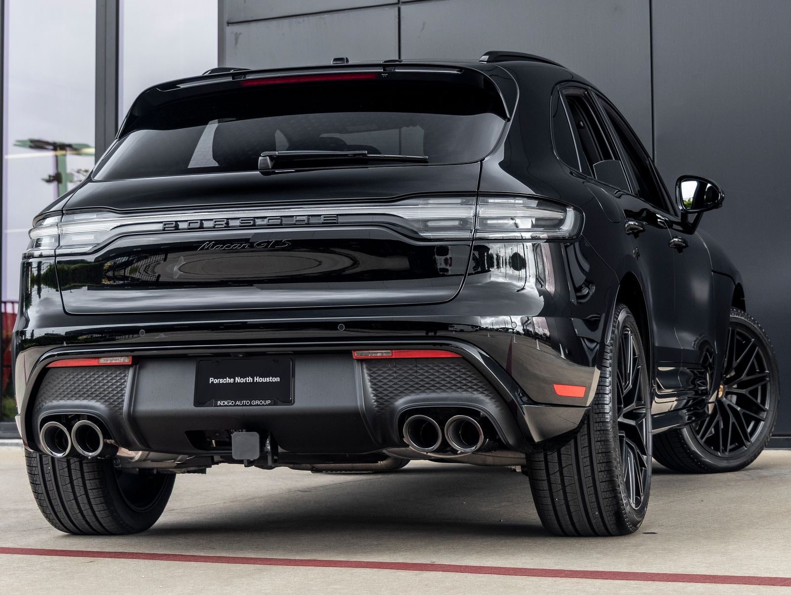 2026 Porsche Macan Macan GTS