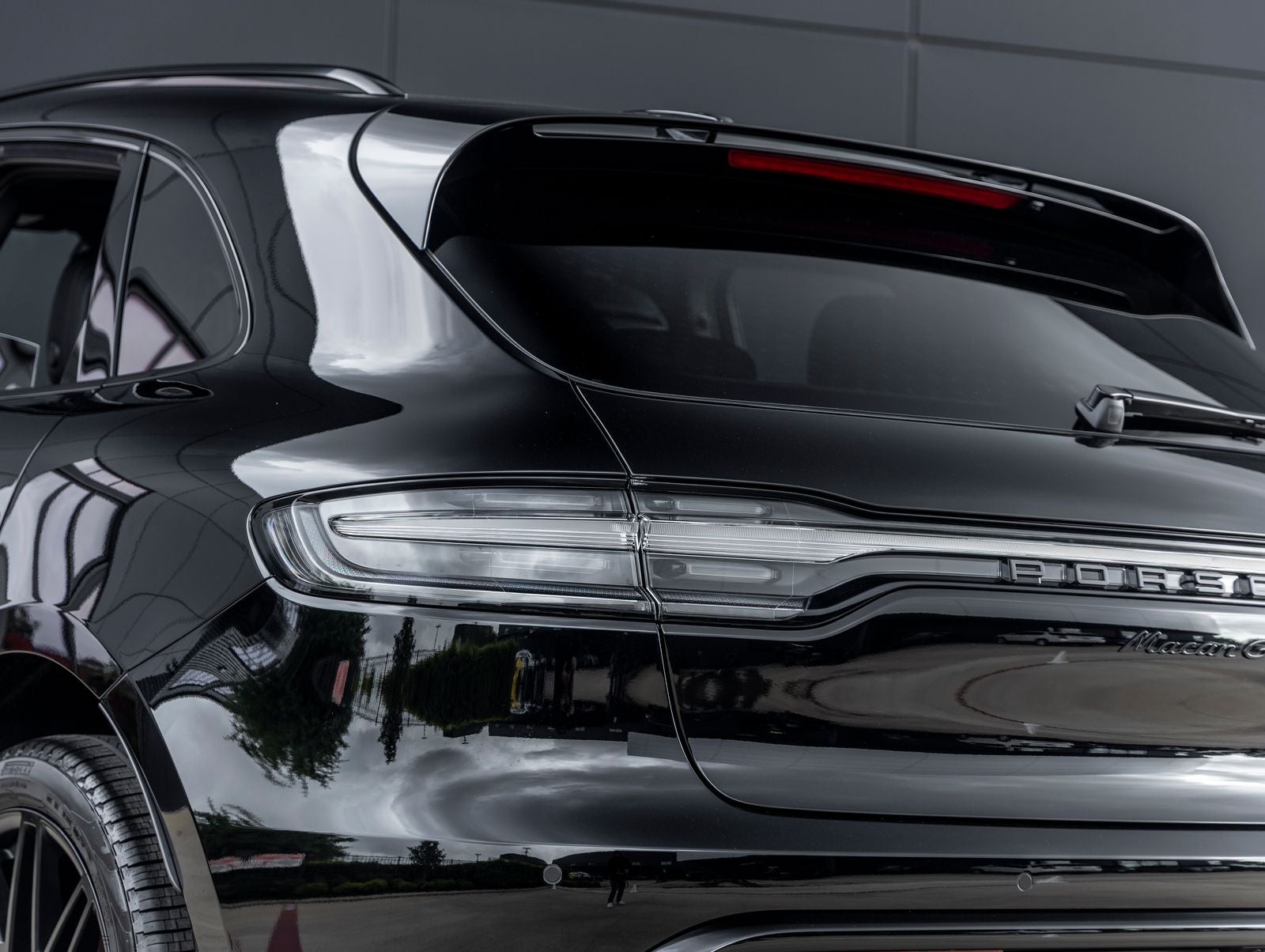 2026 Porsche Macan Macan GTS