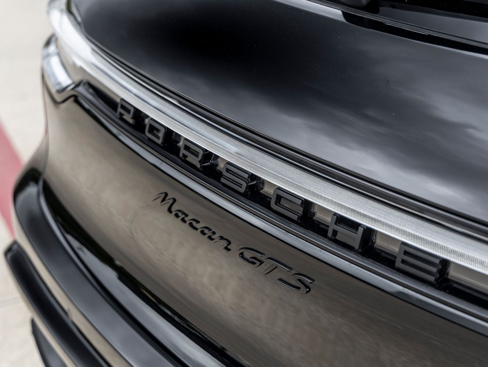 2026 Porsche Macan Macan GTS