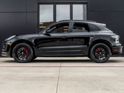 2026 Porsche Macan Macan GTS