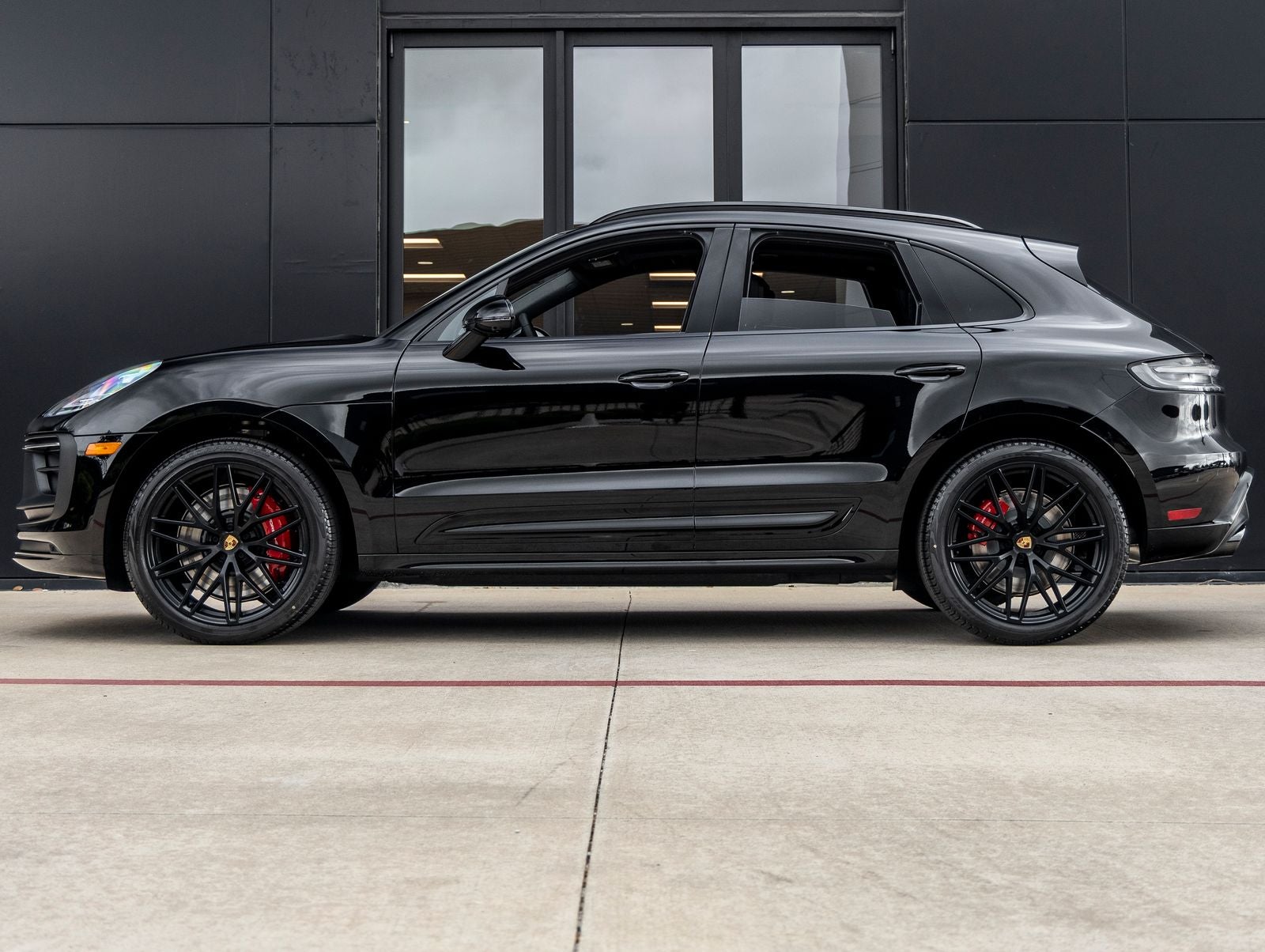 2026 Porsche Macan Macan GTS