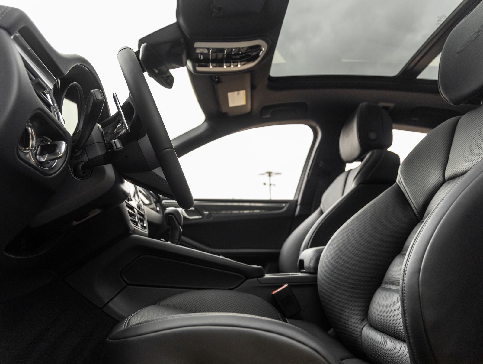 2026 Porsche Macan Macan GTS