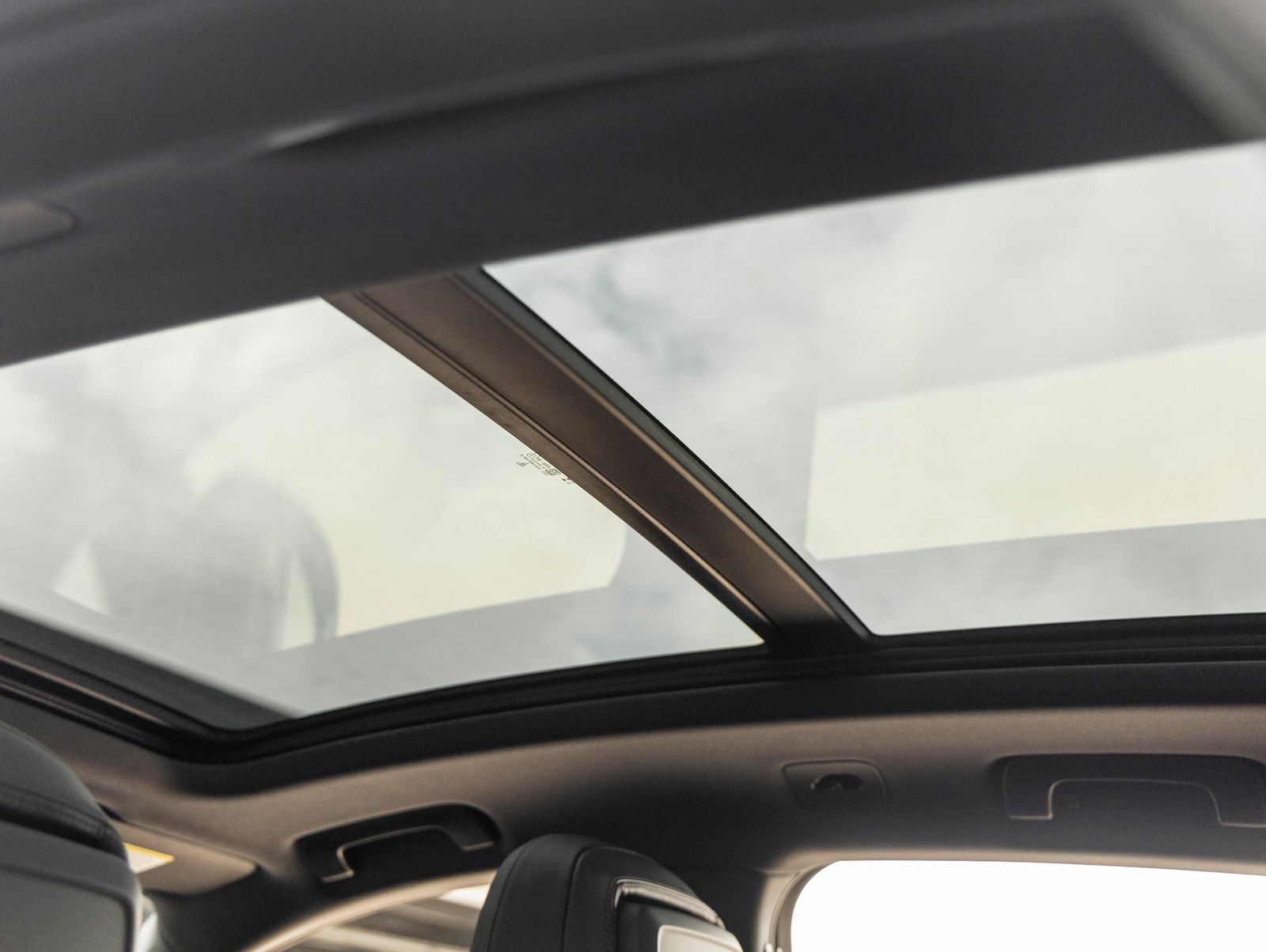 2026 Porsche Macan Macan GTS