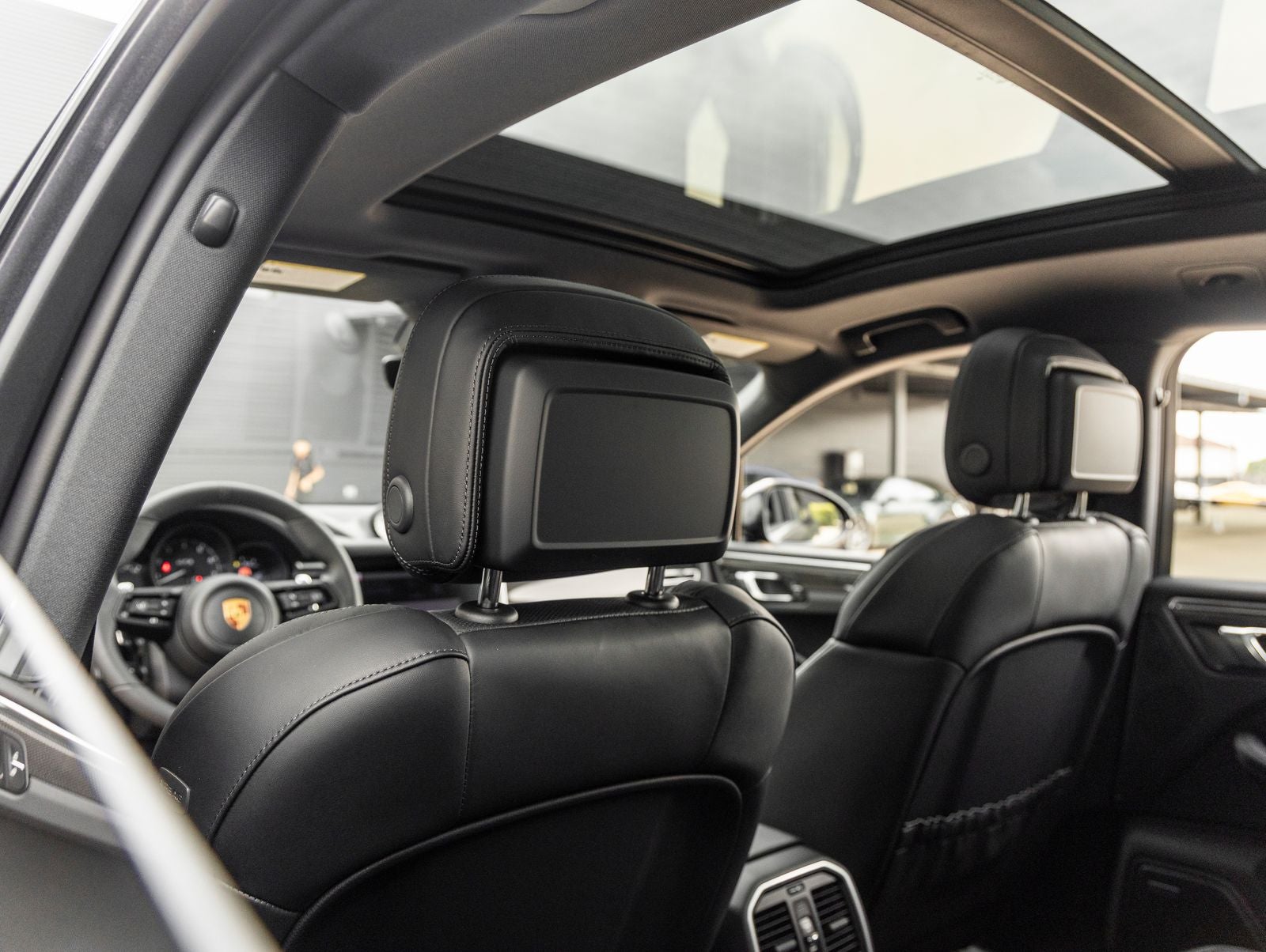 2026 Porsche Macan Macan GTS