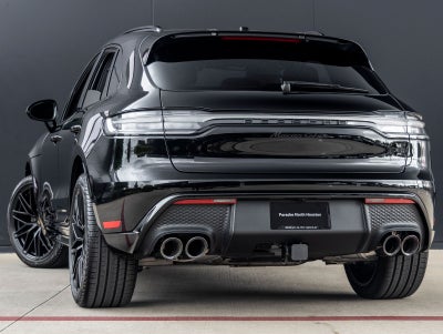 2026 Porsche Macan Macan GTS