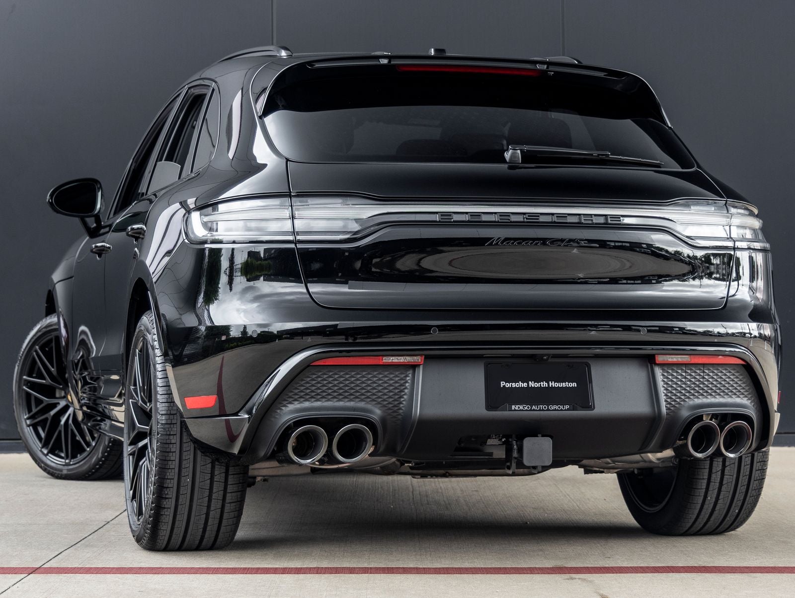 2026 Porsche Macan Macan GTS