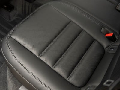 2026 Porsche Macan Macan GTS