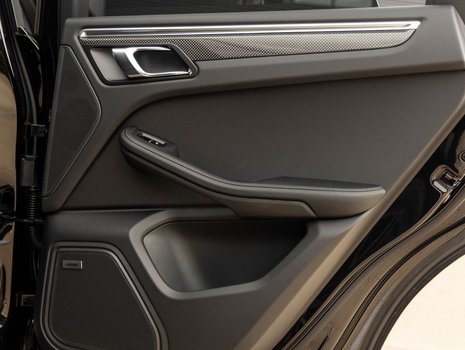 2026 Porsche Macan Macan GTS