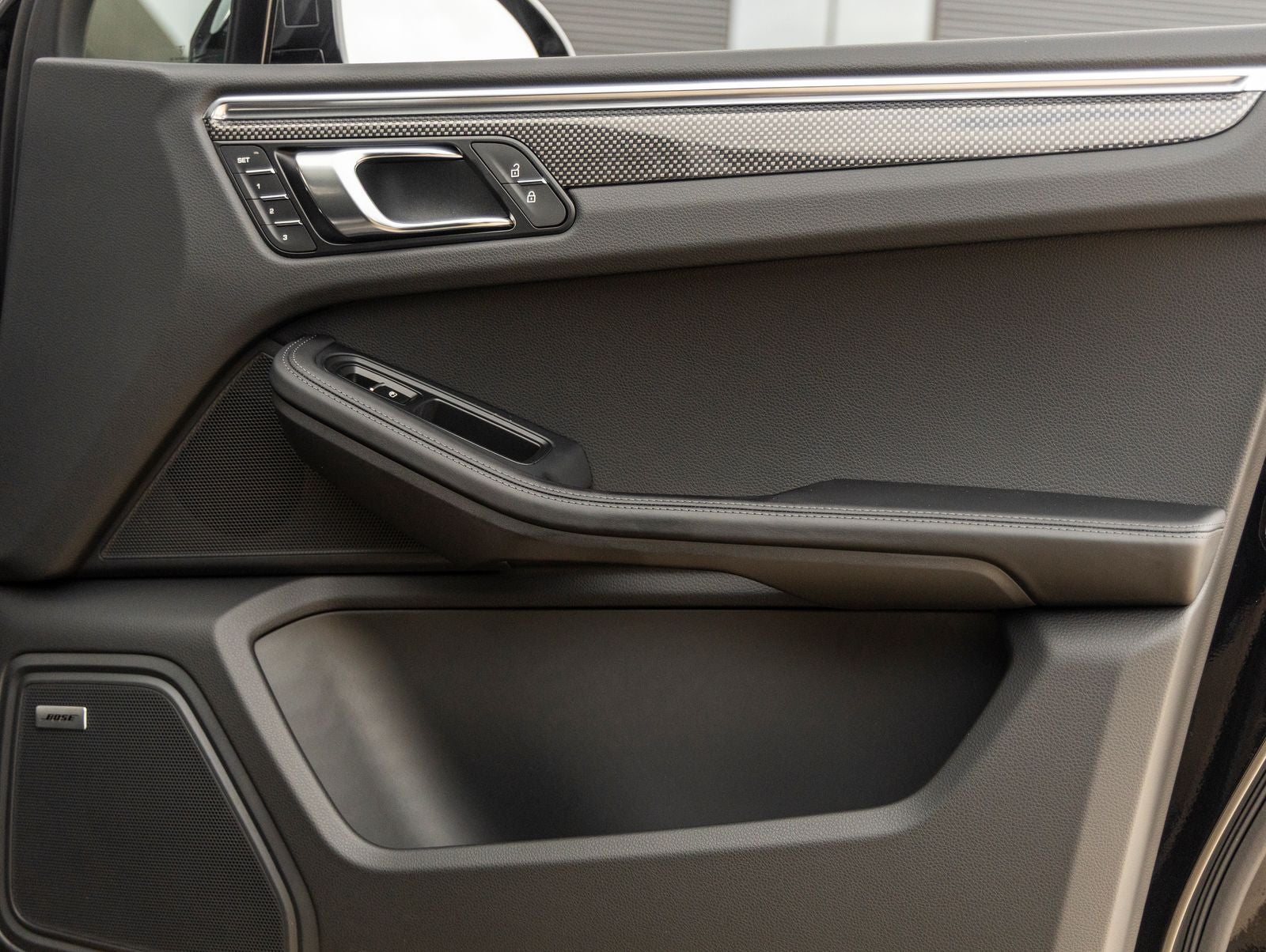 2026 Porsche Macan Macan GTS