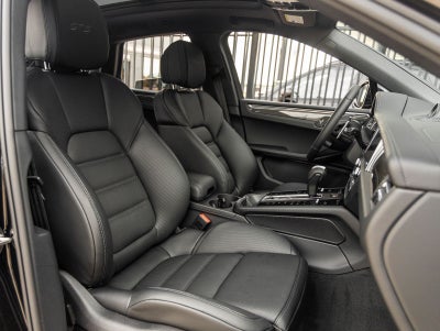 2026 Porsche Macan Macan GTS