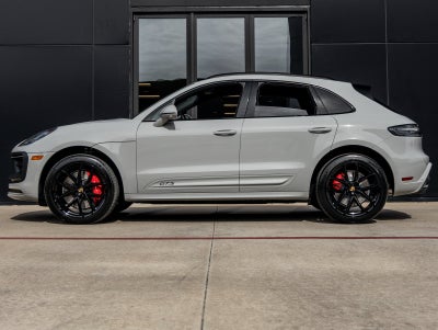 2026 Porsche Macan Macan GTS