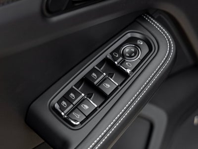 2026 Porsche Macan Macan GTS