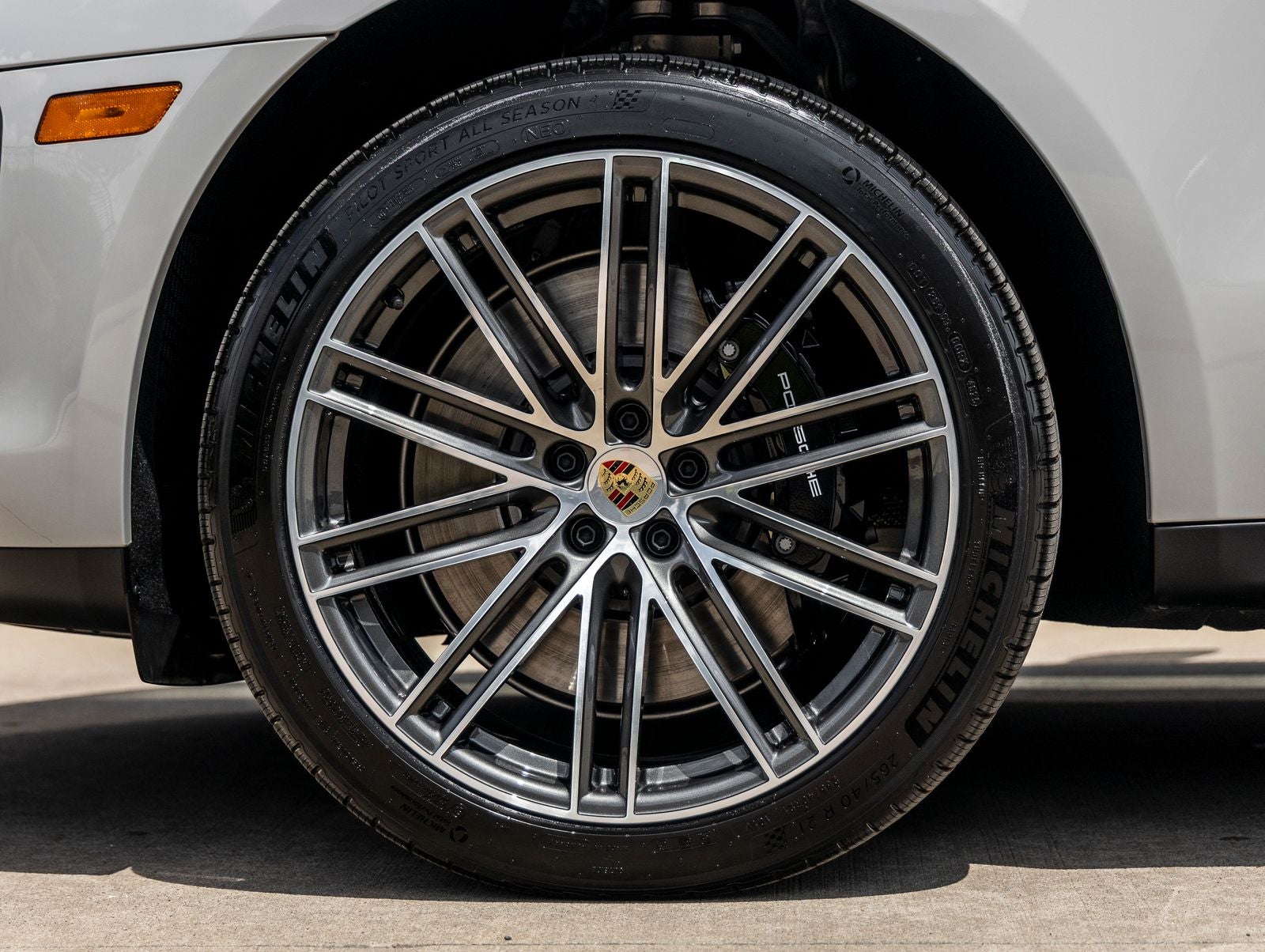 2026 Porsche Macan GTS