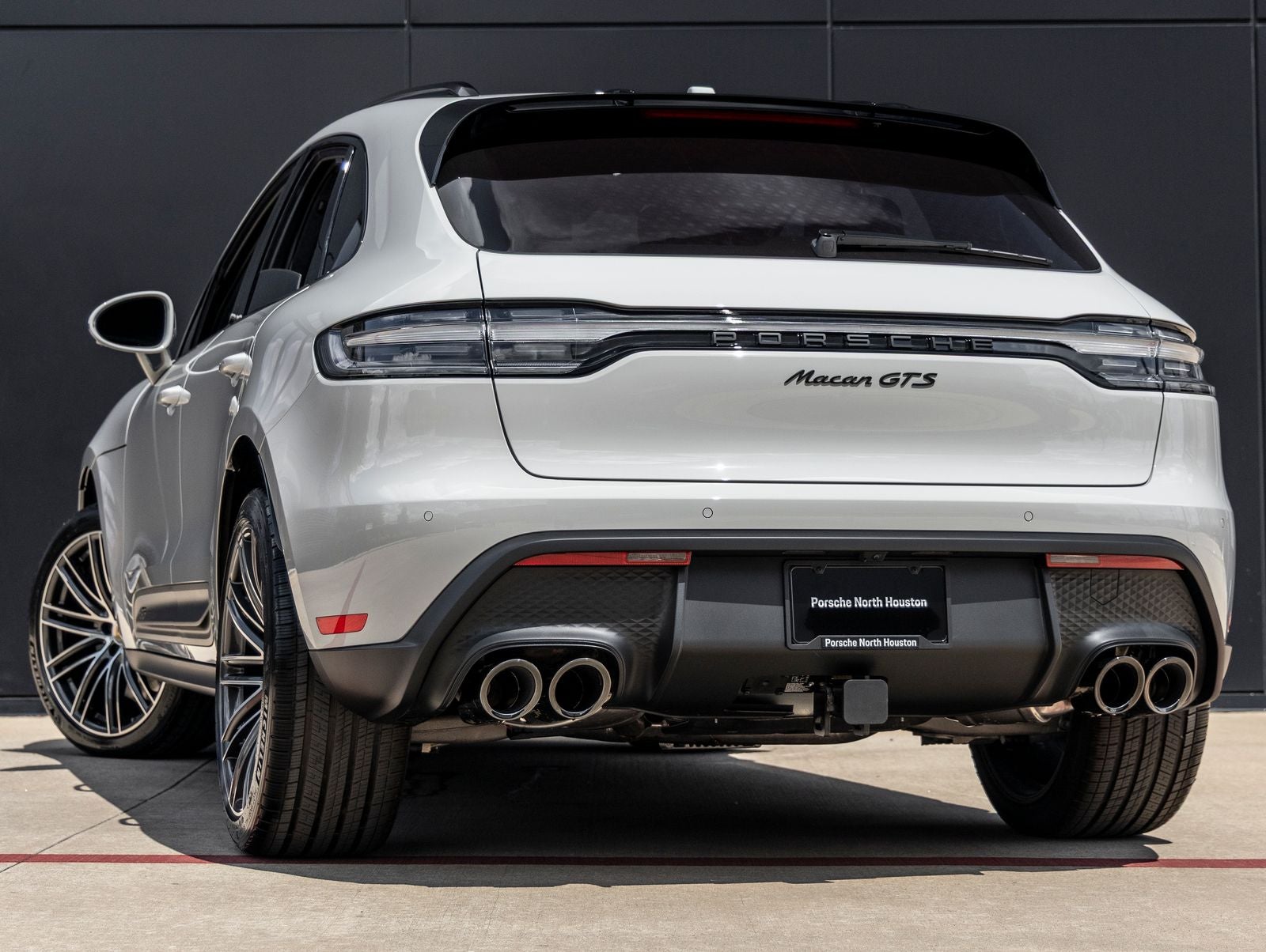 2026 Porsche Macan GTS