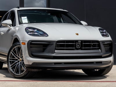 2026 Porsche Macan GTS