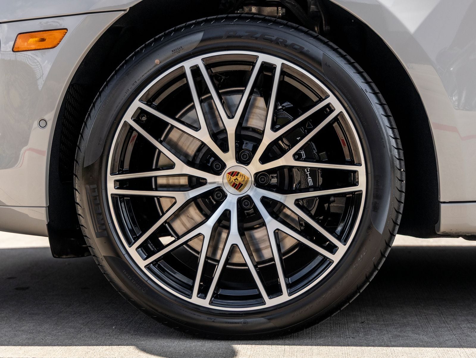 2026 Porsche Macan Macan GTS