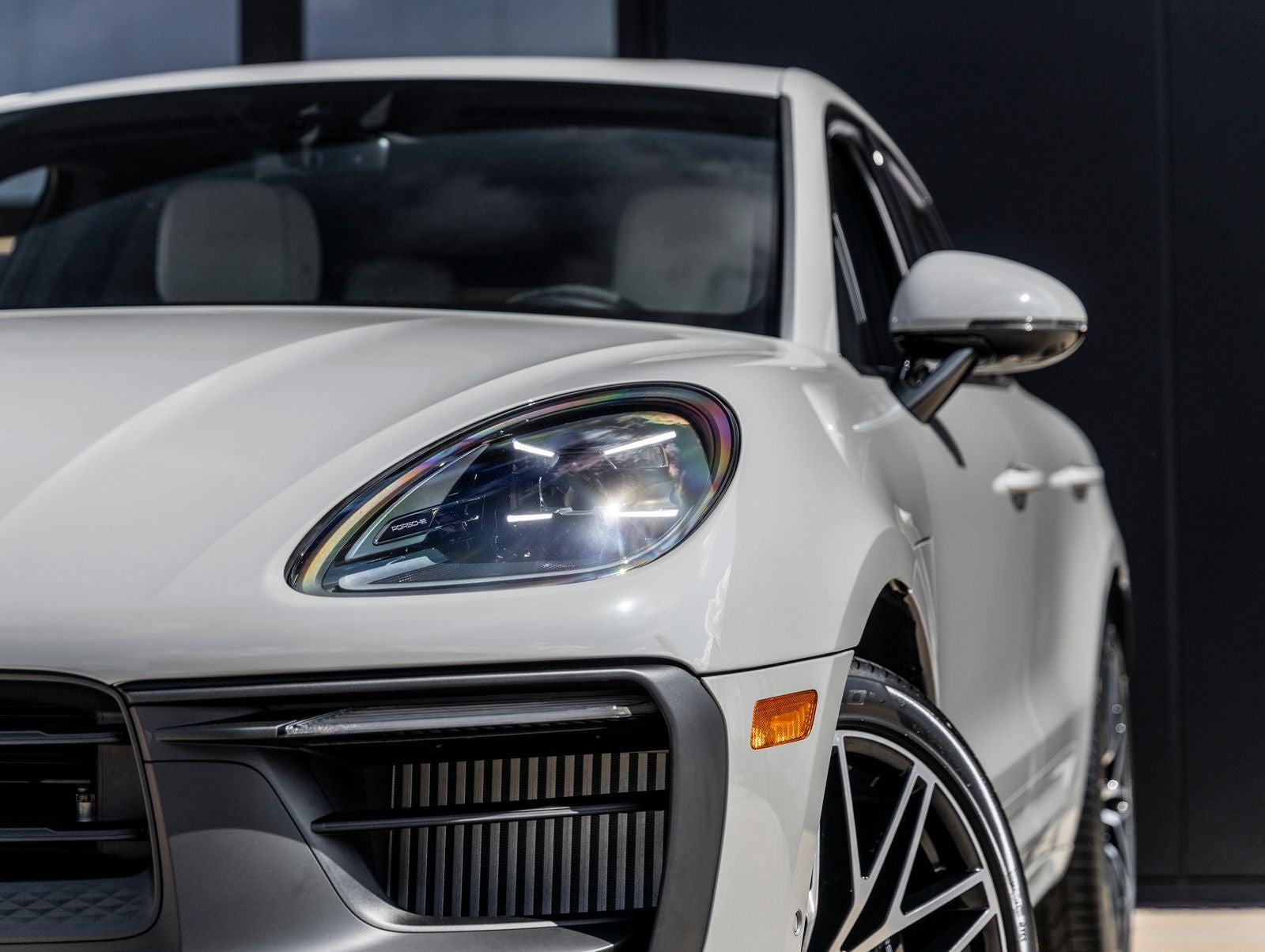 2026 Porsche Macan Macan GTS