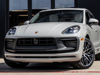 2026 Porsche Macan Macan GTS