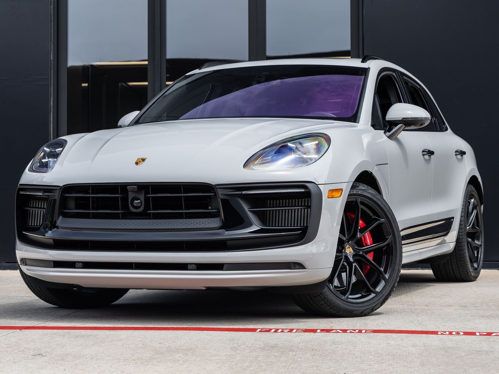 2024 Porsche Macan GTS