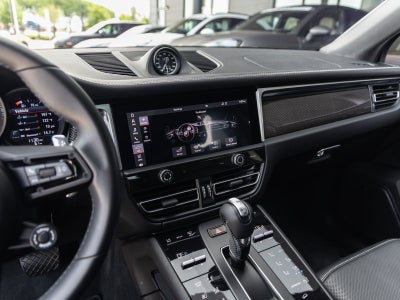 2024 Porsche Macan GTS