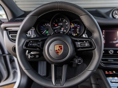 2026 Porsche Macan GTS