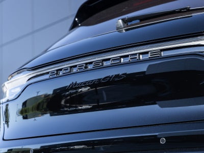 2026 Porsche Macan Macan GTS