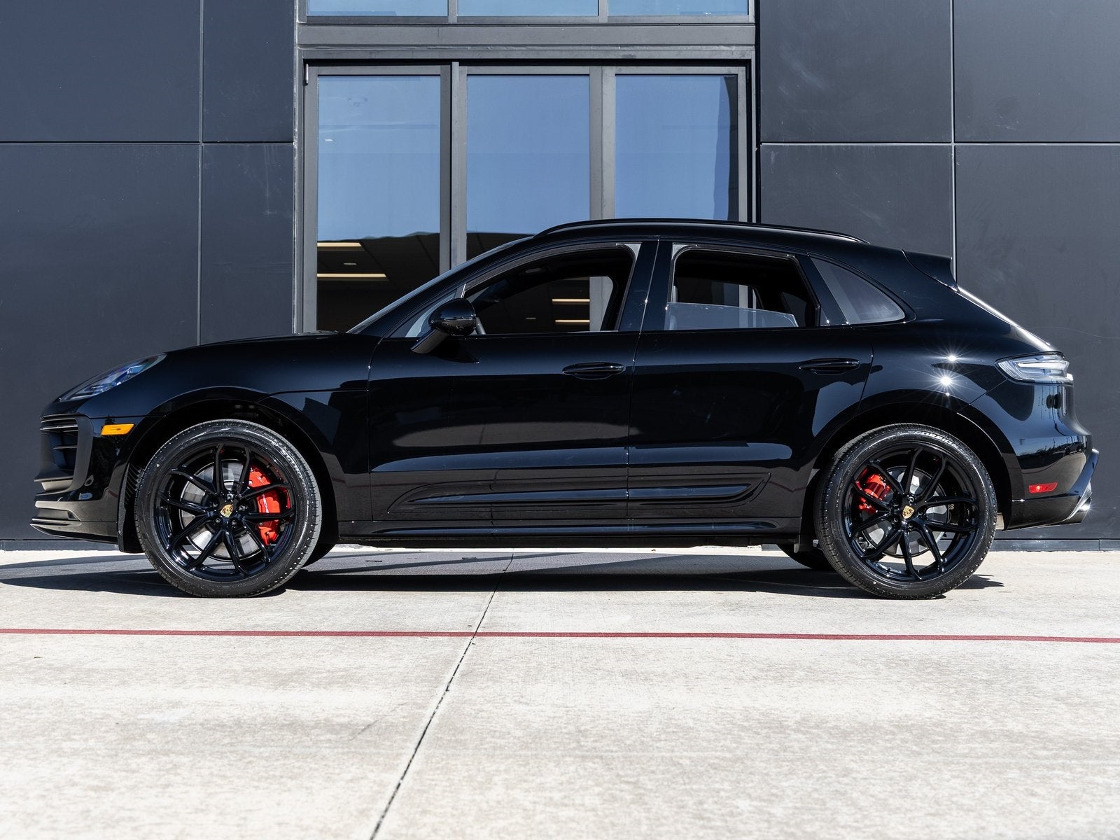 2026 Porsche Macan Macan GTS