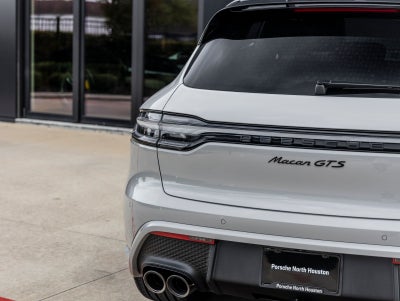 2026 Porsche Macan Macan GTS