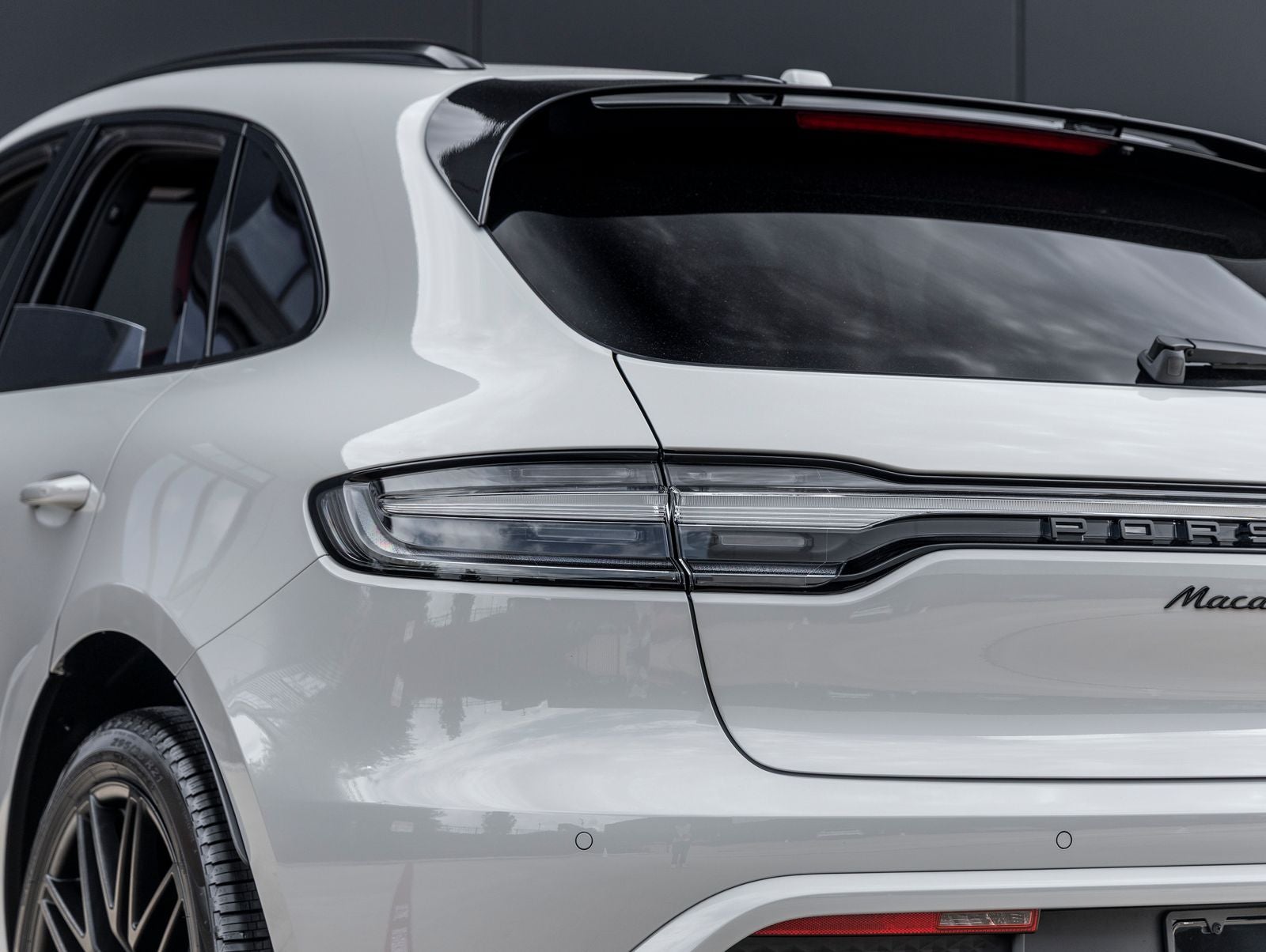 2026 Porsche Macan Macan GTS