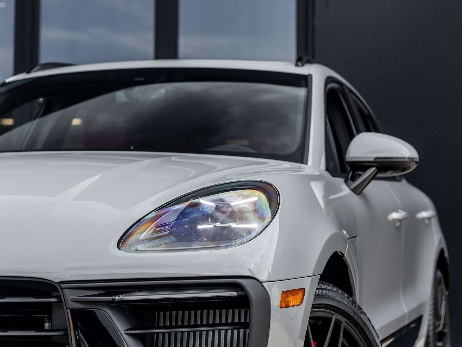 2026 Porsche Macan Macan GTS