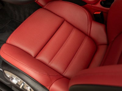 2026 Porsche Macan Macan GTS