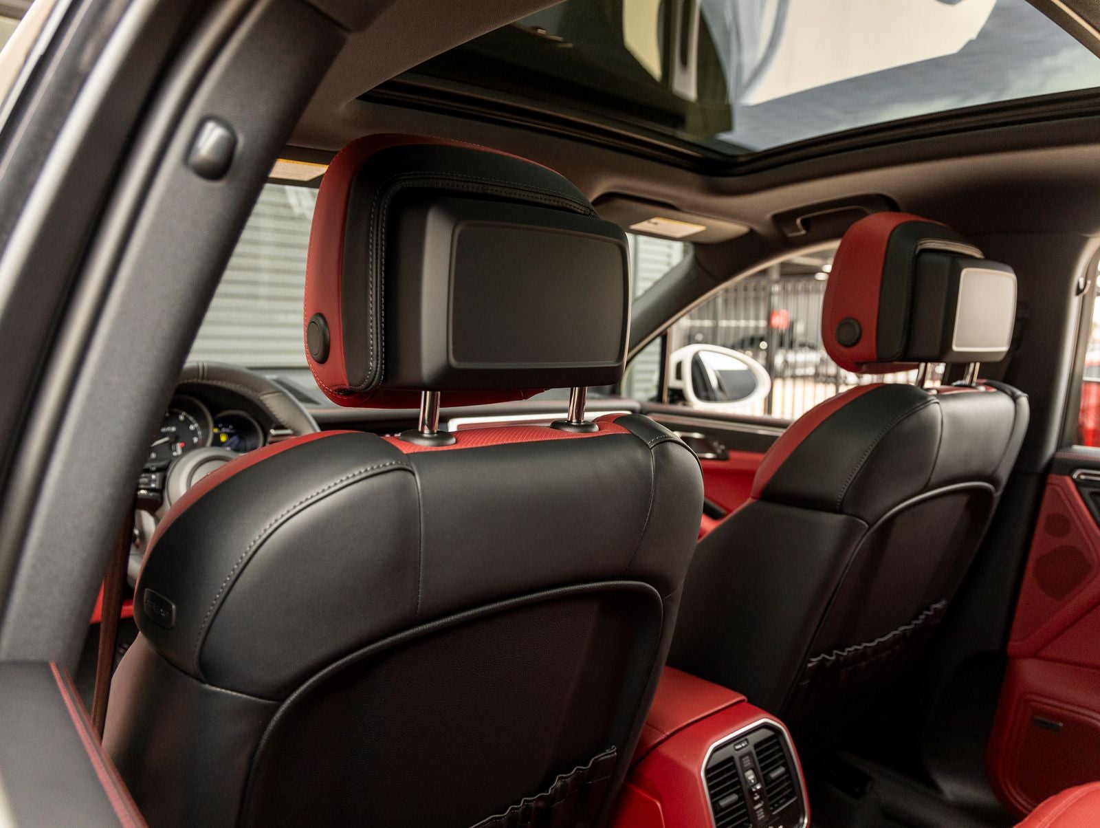2026 Porsche Macan Macan GTS