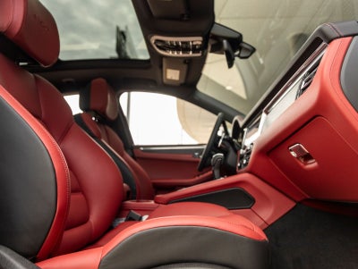 2026 Porsche Macan Macan GTS